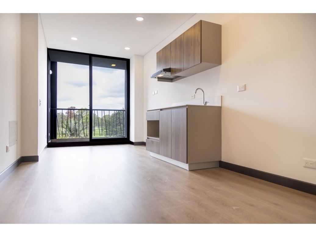 Apartaestudio en venta en Country Club, Bogotá, 35 m² · foto 4 de 20