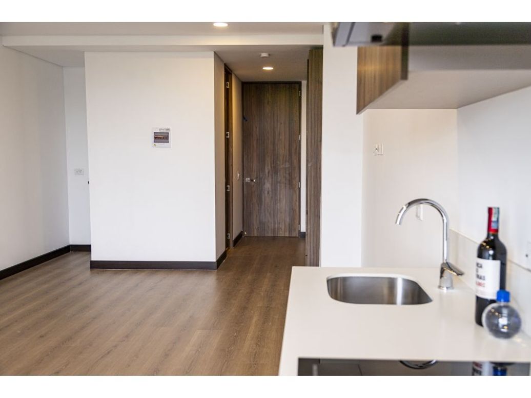 Apartaestudio en venta en Country Club, Bogotá, 35 m² · foto 6 de 20