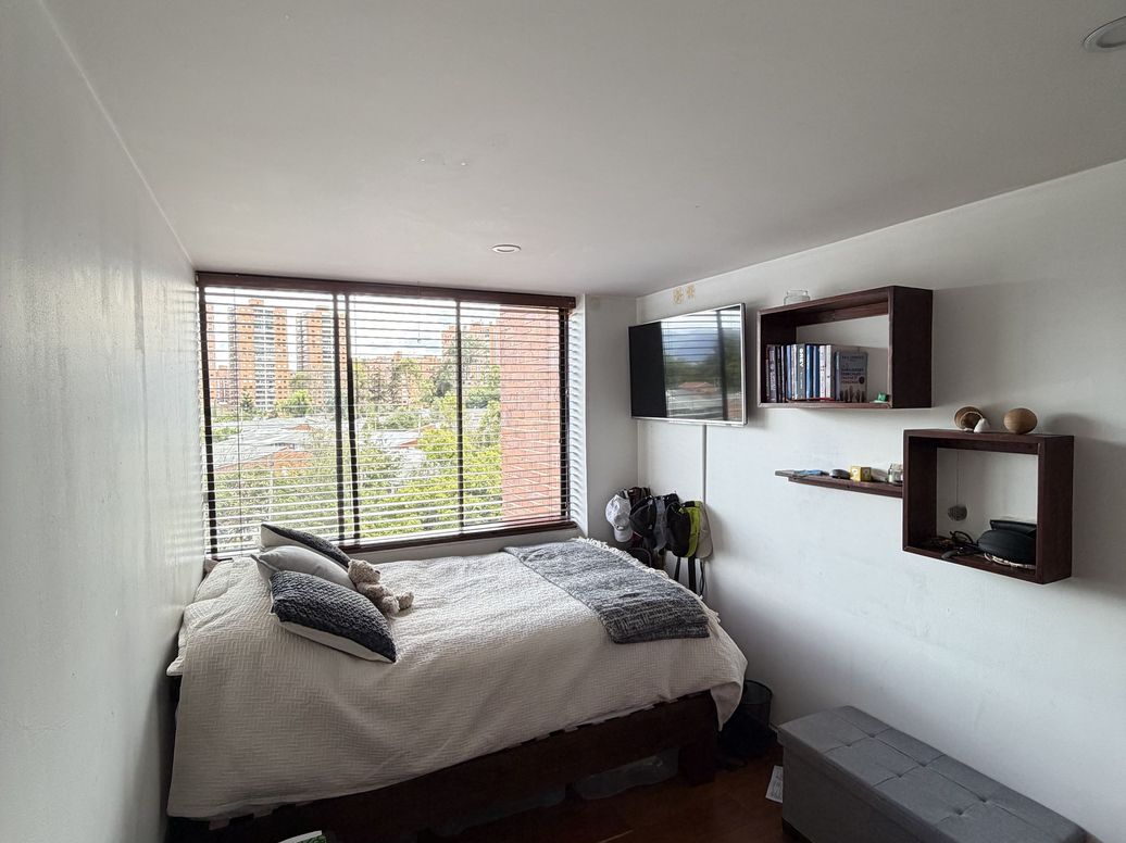 Apartamento de 3 alcobas en venta en Ub. Cordoba Niza, Bogotá, 103 m² · foto 5 de 18