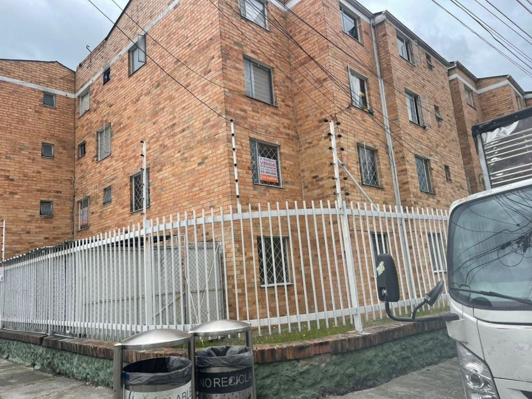 Apartamento de 2 alcobas en arriendo en Murillo Toro, Bogotá, 45 m² · foto 2 de 15