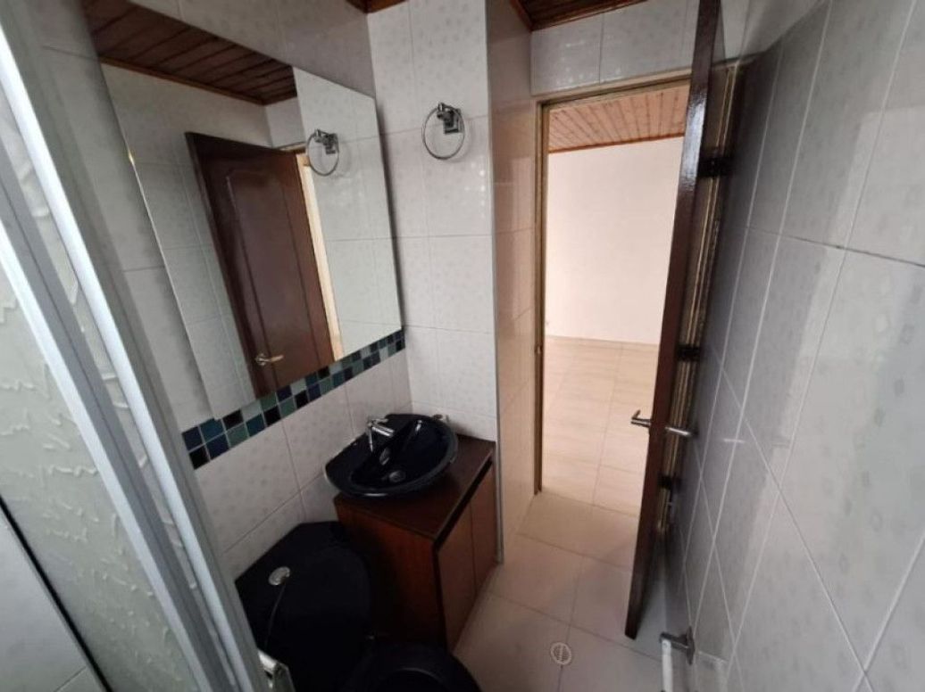 Apartamento de 3 alcobas en venta en Ciudad Jardín Sur, Bogotá, 63 m² · foto 7 de 10