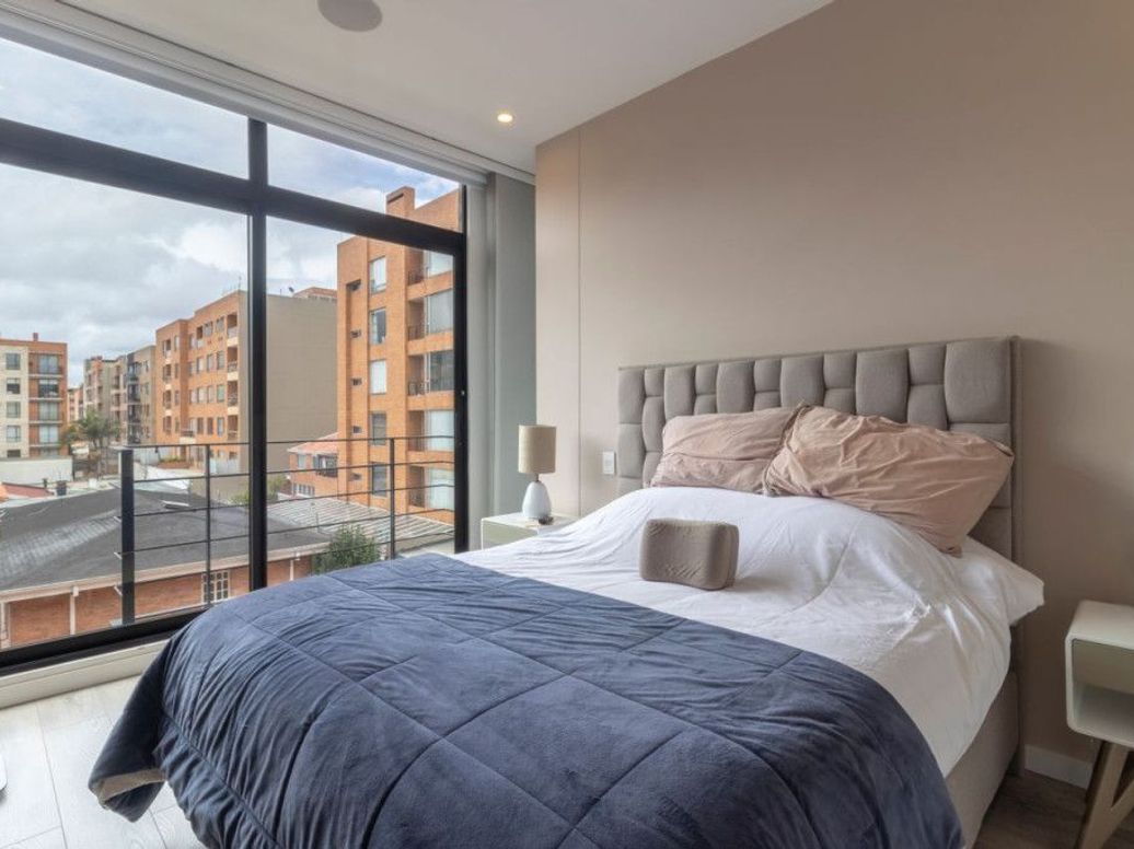 Apartamento de 1 alcoba en venta en Santa Barbara Occidental, Bogotá, 57 m² · foto 8 de 16