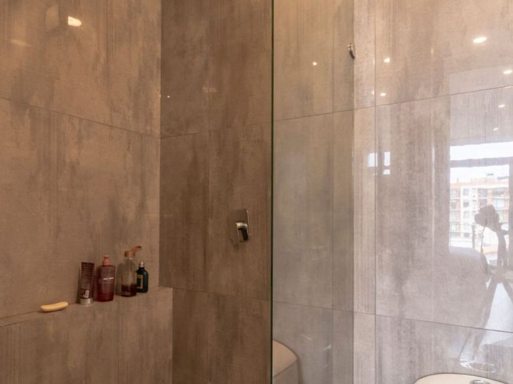 Apartamento de 1 alcoba en venta en Santa Barbara Occidental, Bogotá, 57 m² · foto 12 de 16