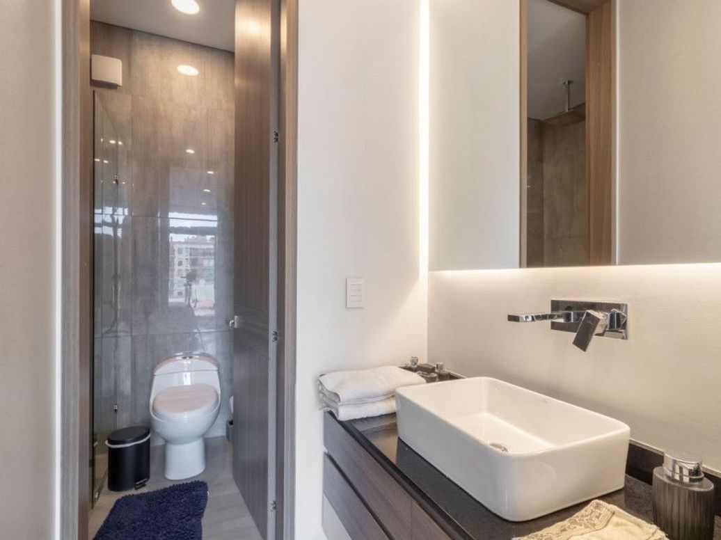 Apartamento de 1 alcoba en venta en Santa Barbara Occidental, Bogotá, 57 m² · foto 11 de 16