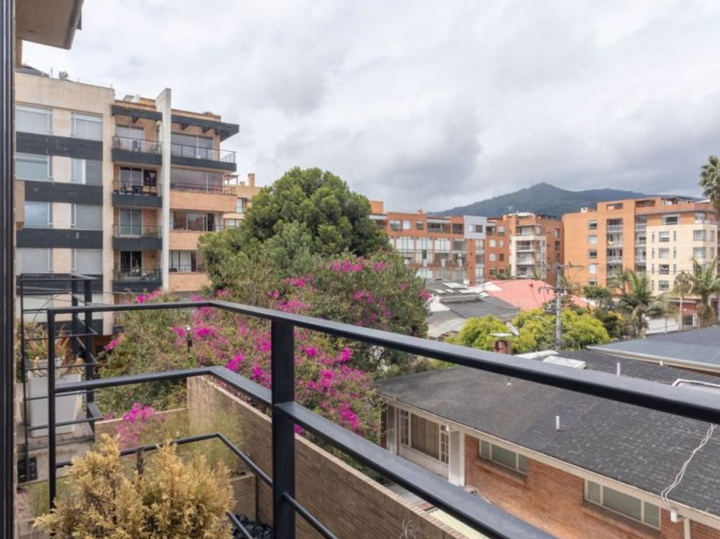 Apartamento de 1 alcoba en venta en Santa Barbara Occidental, Bogotá, 57 m² · foto 13 de 16