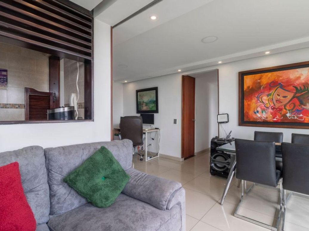 Apartamento de 3 alcobas en venta en San Miguel, Bogotá, 73 m² · foto 3 de 16