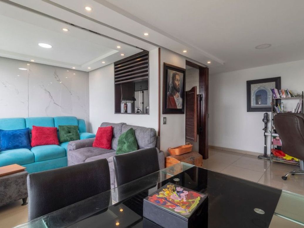 Apartamento de 3 alcobas en venta en San Miguel, Bogotá, 73 m² · foto 4 de 16