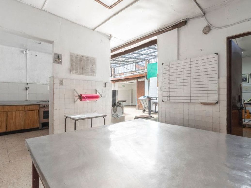 Casa de 14 alcobas en venta en La Portada, Bogotá, 600 m² · foto 13 de 20