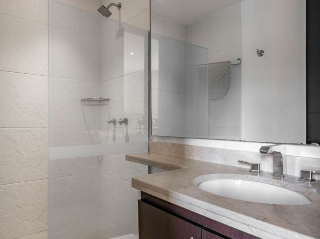Apartamento de 3 alcobas en venta en Cedritos, Bogotá, 360 m² · foto 15 de 20