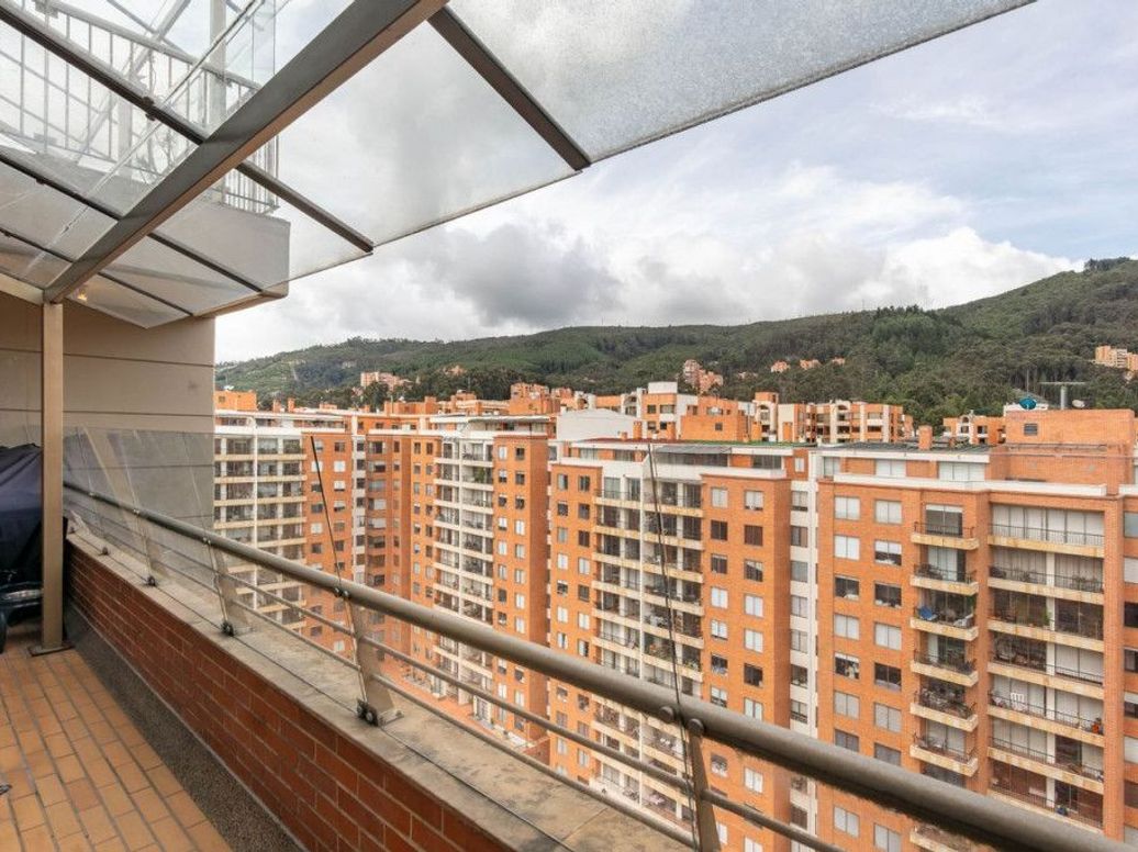 Apartamento de 3 alcobas en venta en Cedritos, Bogotá, 360 m² · foto 8 de 20