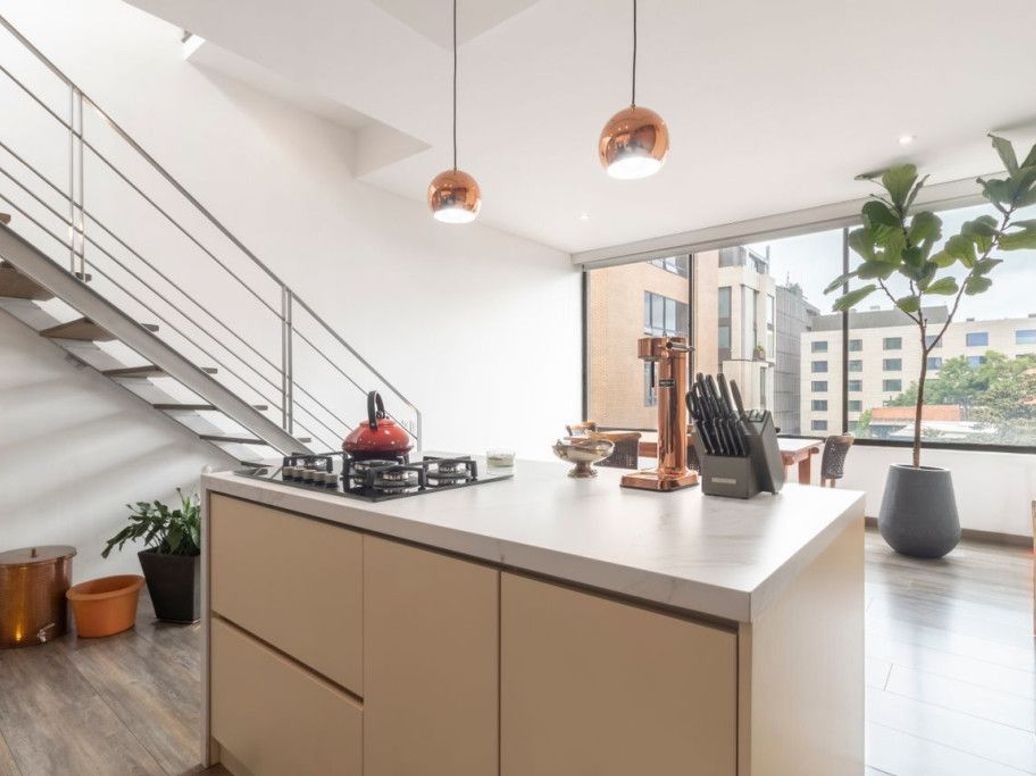 Apartamento de 2 alcobas en venta en Chico, Bogotá, 113 m² · foto 2 de 20