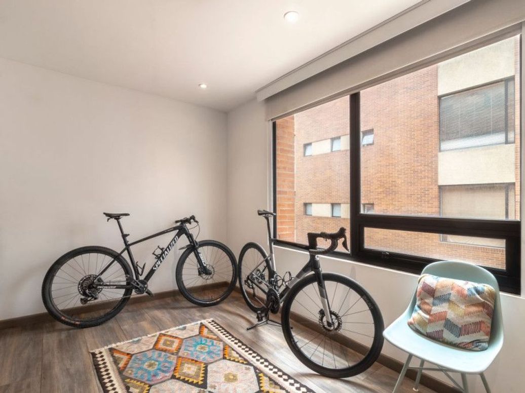 Apartamento de 2 alcobas en venta en Chico, Bogotá, 113 m² · foto 10 de 20