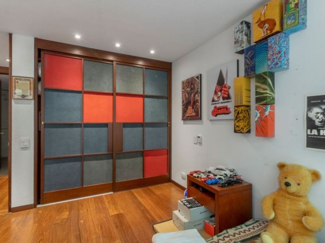 Apartamento de 4 alcobas en venta en Los Rosales, Bogotá, 400 m² · foto 15 de 20