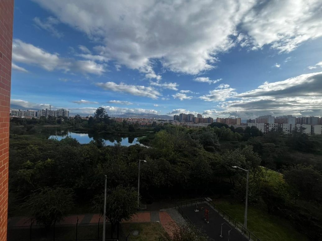 Apartamento de 3 alcobas en venta en El Castillo, Bogotá, 57 m² · foto 7 de 20