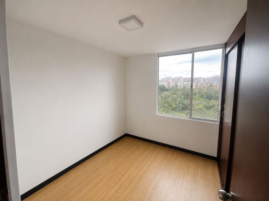 Apartamento de 3 alcobas en venta en El Castillo, Bogotá, 57 m² · foto 11 de 20