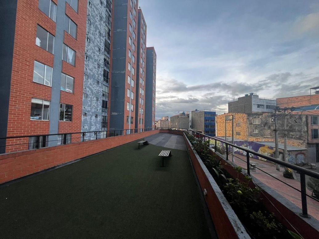 Apartamento de 3 alcobas en venta en El Castillo, Bogotá, 57 m² · foto 16 de 20