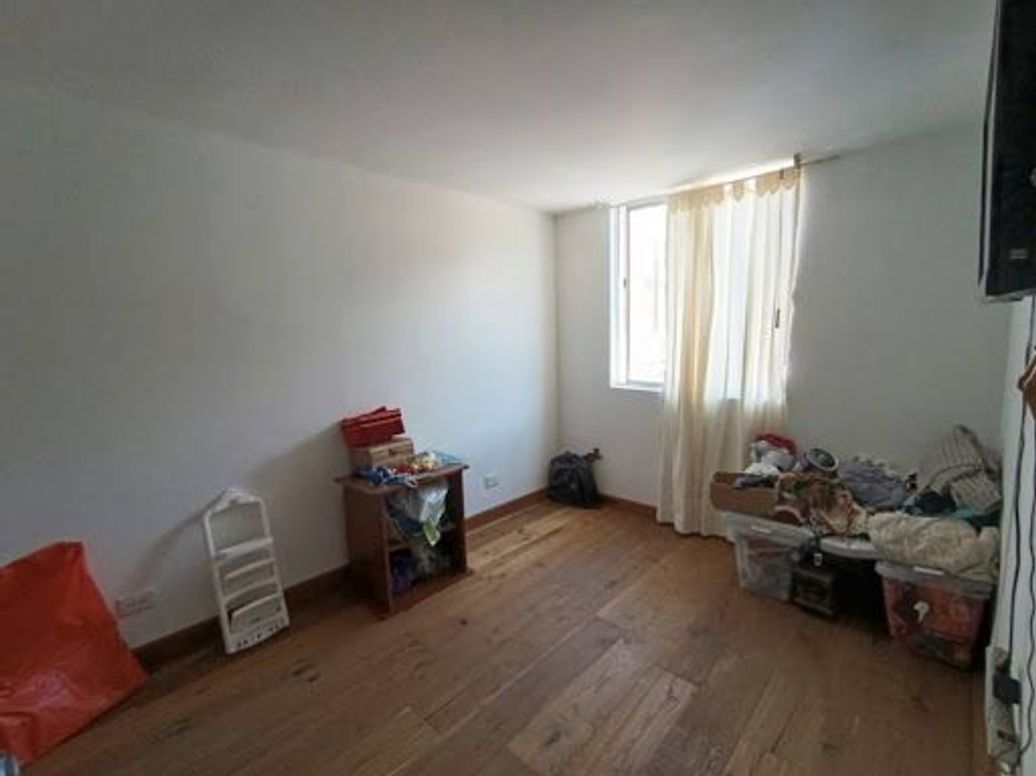 Apartamento de 2 alcobas en venta en Lago De Suba, Bogotá, 46 m² · foto 11 de 16