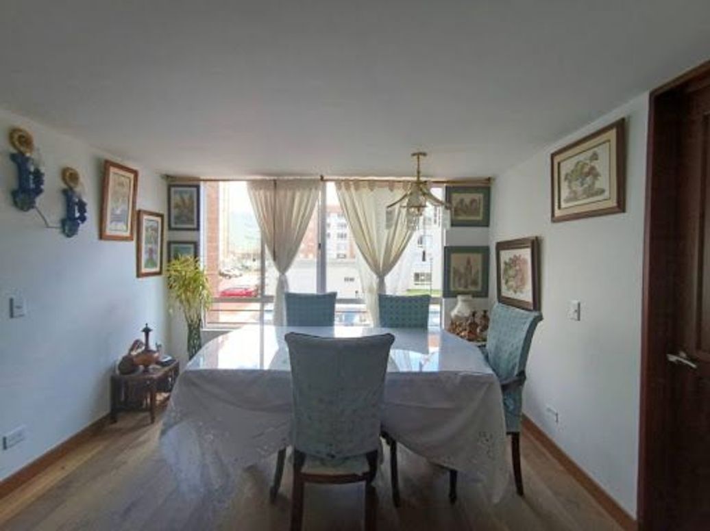 Apartamento de 2 alcobas en venta en Lago De Suba, Bogotá, 46 m² · foto 5 de 16