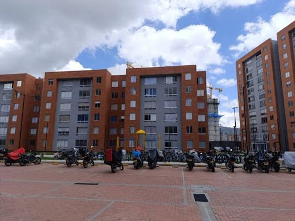 Apartamento de 2 alcobas en venta en Lago De Suba, Bogotá, 46 m² · foto 12 de 16