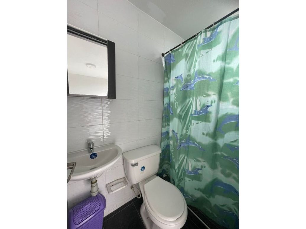 Apartamento en arriendo en Castilla, Bogotá · foto 10 de 13