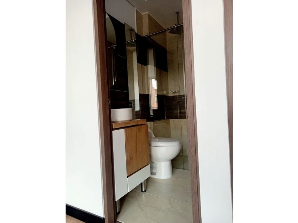 Apartamento de 2 alcobas en venta en El Batán, Bogotá, 61 m² · foto 6 de 11