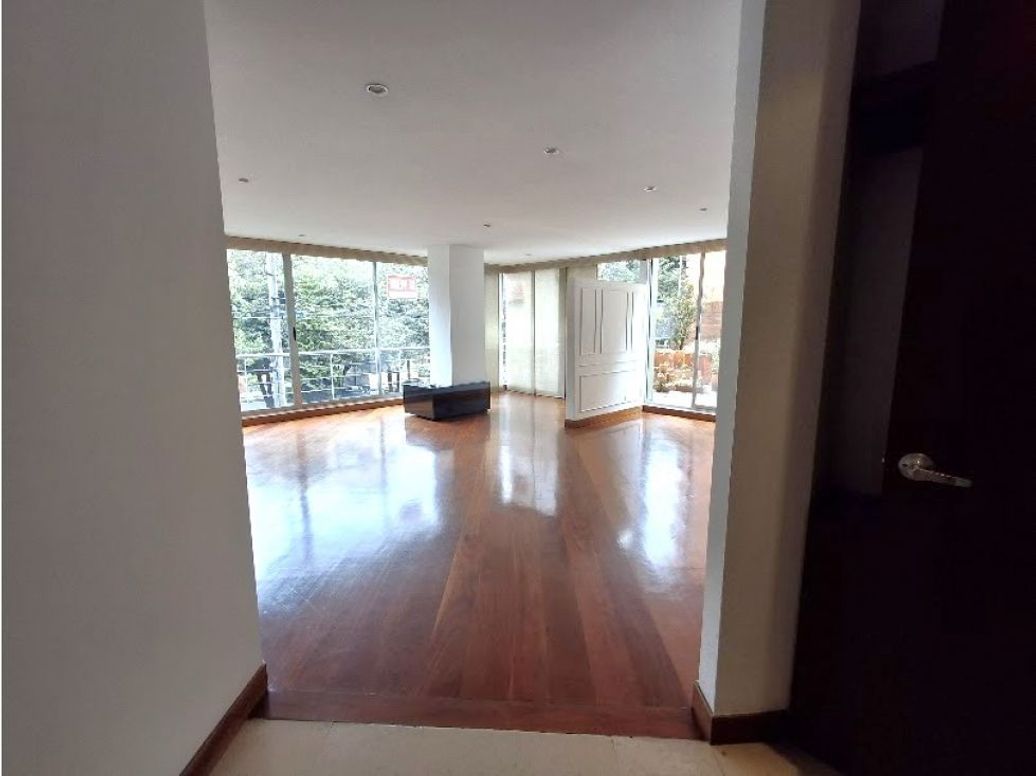 Apartamento de 3 alcobas en venta en Molinos Norte, Bogotá, 210 m² · foto 5 de 20