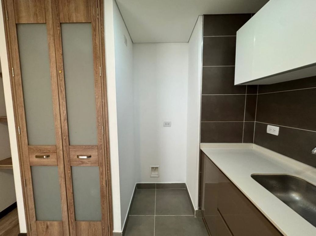 Apartamento de 1 alcoba en venta en Chapinero Central, Bogotá, 41 m² · foto 9 de 20