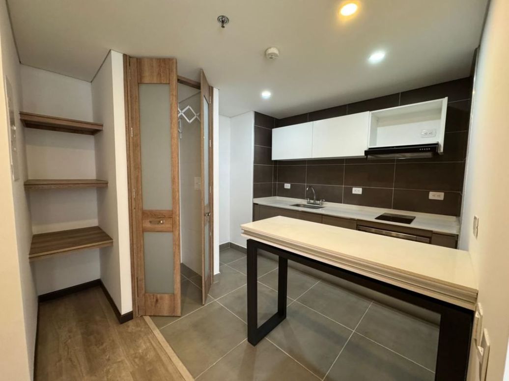 Apartamento de 1 alcoba en venta en Chapinero Central, Bogotá, 41 m² · foto 11 de 20