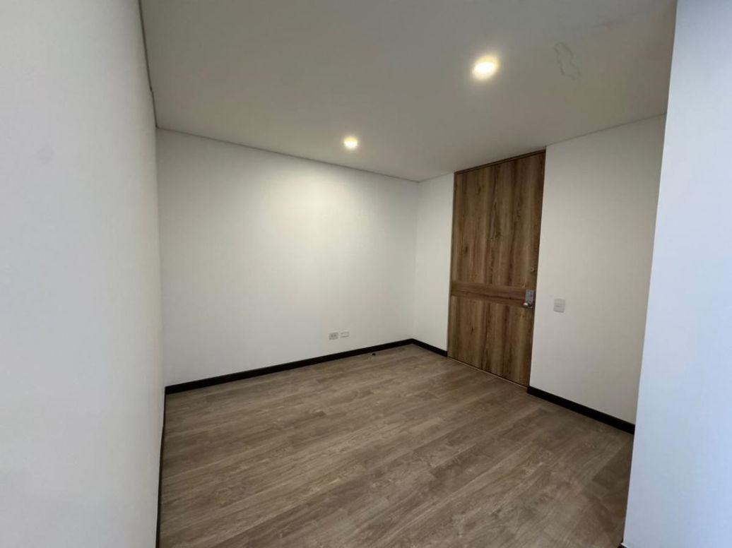 Apartamento de 1 alcoba en venta en Chapinero Central, Bogotá, 41 m² · foto 4 de 20
