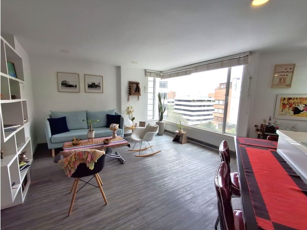 Apartamento de 2 alcobas en venta en Chico Norte Et. Ii, Bogotá, 81 m² · foto 2 de 20