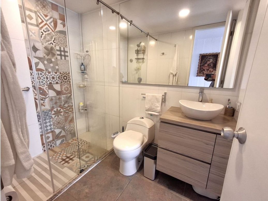 Apartamento de 2 alcobas en venta en Chico Norte Et. Ii, Bogotá, 81 m² · foto 12 de 20