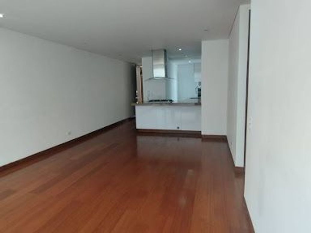 Apartamento de 2 alcobas en venta en Santa Barbara Oriental, Bogotá, 72 m² · foto 11 de 20