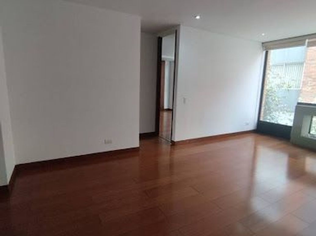 Apartamento de 2 alcobas en venta en Santa Barbara Oriental, Bogotá, 72 m² · foto 12 de 20
