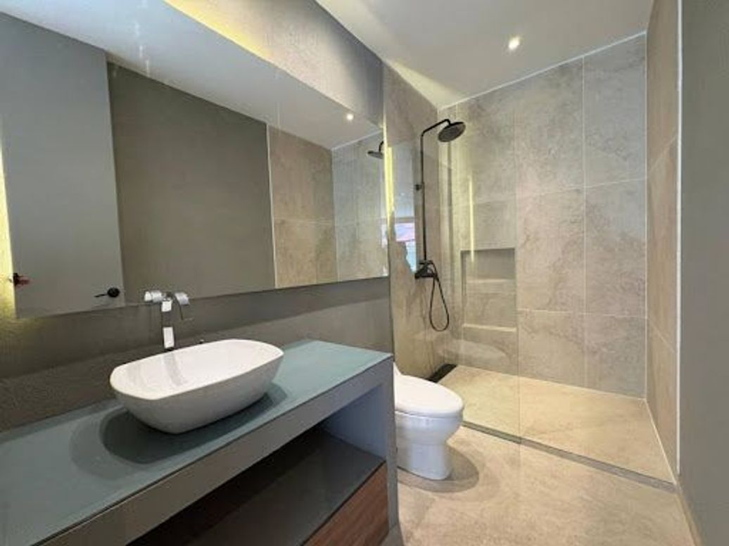 Apartamento de 2 alcobas en venta en Chico Oriental, Bogotá, 158 m² · foto 20 de 20