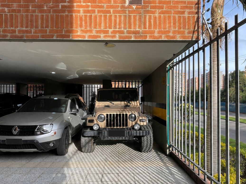 Apartamento de 4 alcobas en venta en La Esperanza, Bogotá, 133 m² · foto 16 de 20