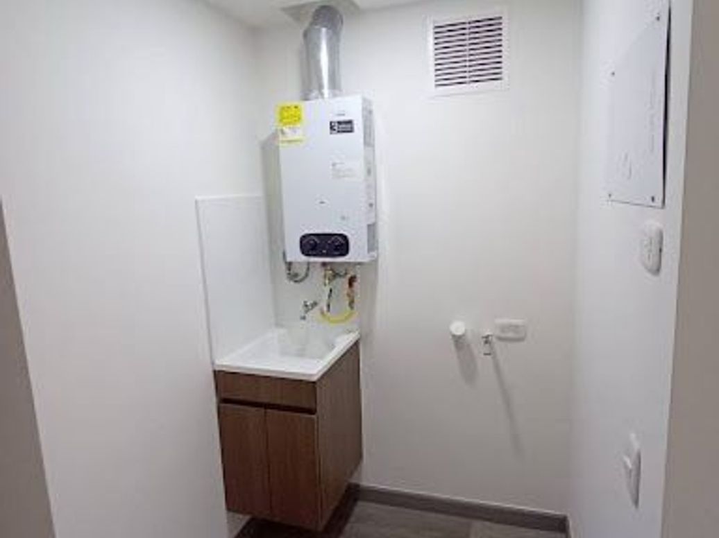 Apartamento en arriendo en San José De Bavaria, Bogotá · foto 14 de 18