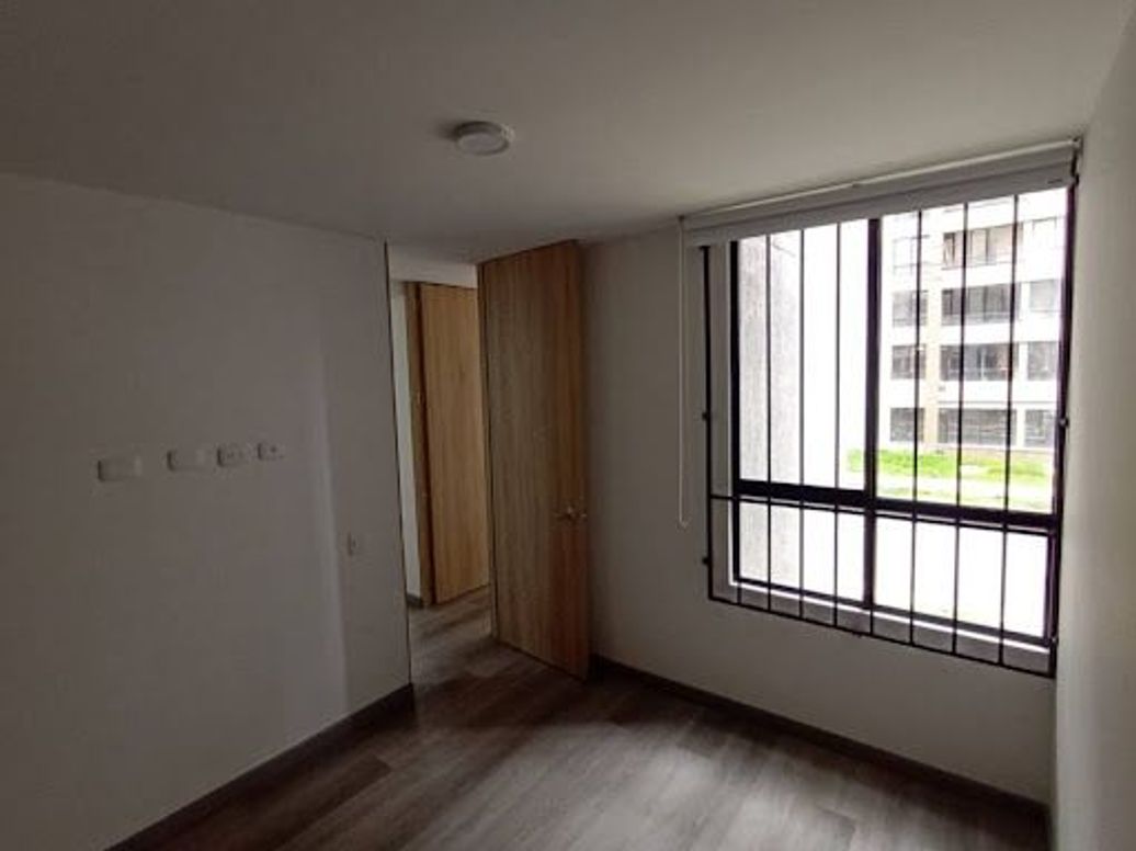 Apartamento en arriendo en San José De Bavaria, Bogotá · foto 6 de 18
