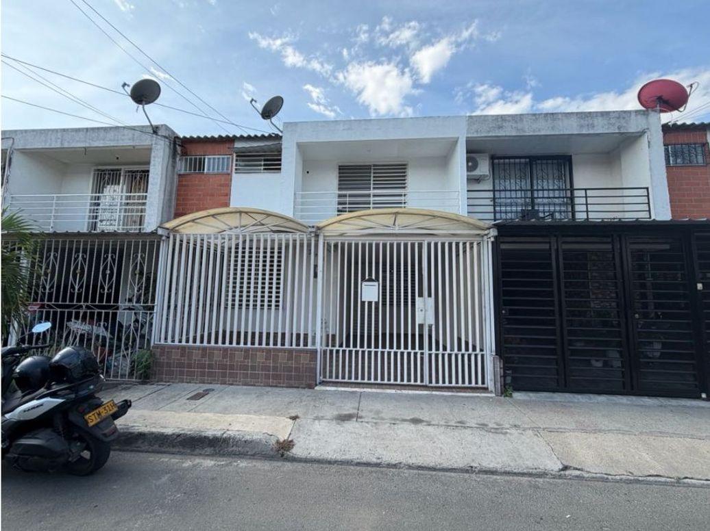 CASA EN VENTA o ALQUILER - QUINTAS DE LA ITALIA - PALMIRA en arriendo en Quintas Paraiso Malibu
