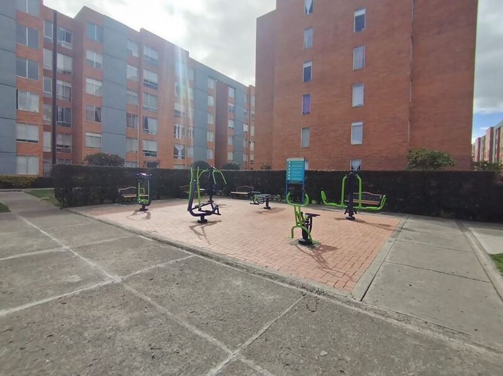 Apartamento de 3 alcobas en venta en Ub. Castilla Real, Bogotá, 62 m² · foto 19 de 20