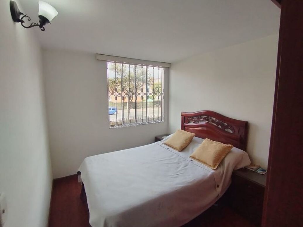Apartamento de 3 alcobas en venta en Ub. Castilla Real, Bogotá, 62 m² · foto 9 de 20