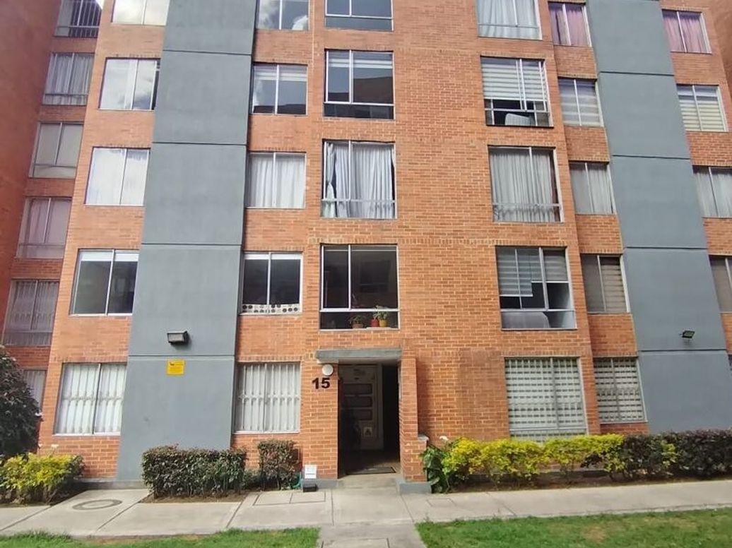 Apartamento de 3 alcobas en venta en Ub. Castilla Real, Bogotá, 62 m² · foto 16 de 20