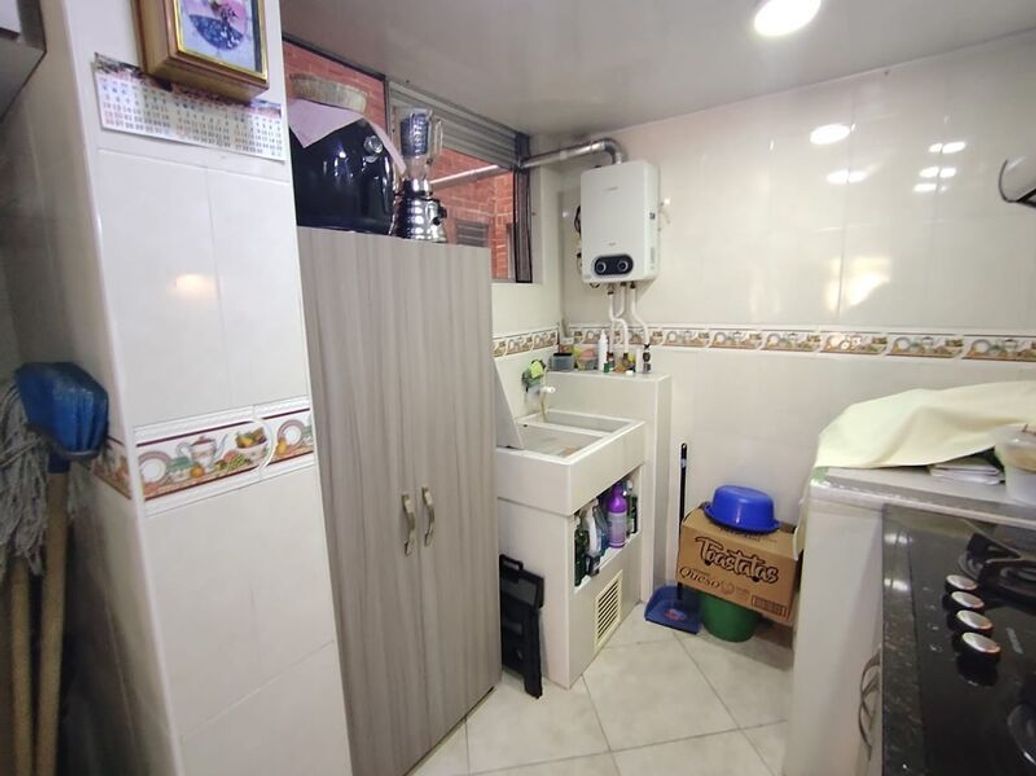 Apartamento de 3 alcobas en venta en Ub. Castilla Real, Bogotá, 62 m² · foto 7 de 20