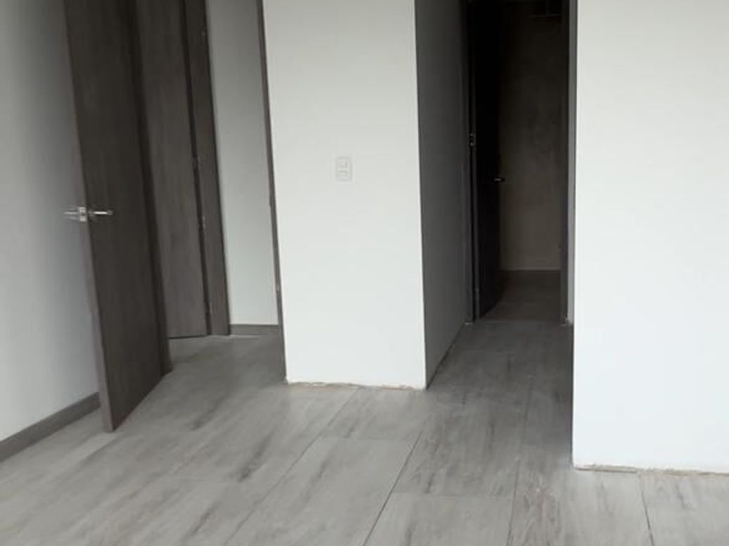 Apartamento de 3 alcobas en venta en Niza Norte, Bogotá, 99 m² · foto 6 de 15