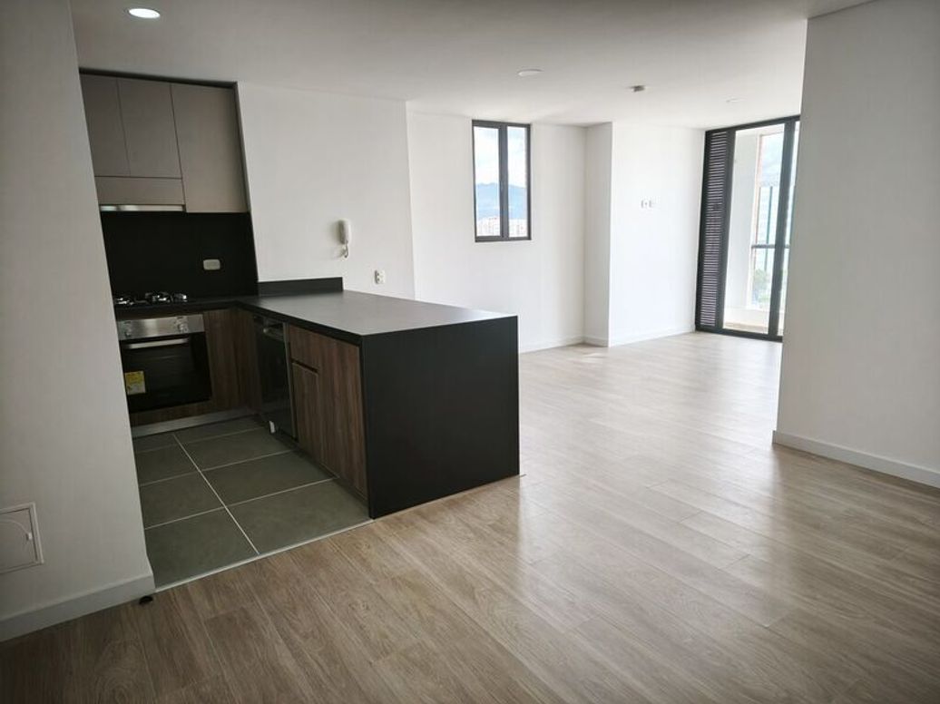 Apartamento de 3 alcobas en venta en San Jose De Usaquen, Bogotá, 91 m² · foto 3 de 20