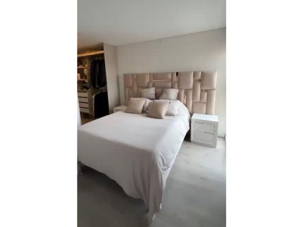 Apartamento de 3 alcobas en venta en Ricaurte, Bogotá, 79 m² · foto 6 de 20