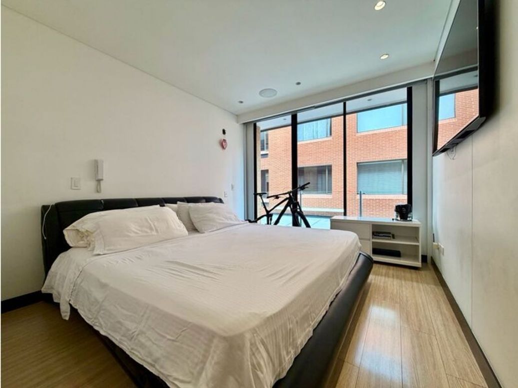 Apartamento de 3 alcobas en venta en Cr. El Bosque, Bogotá, 136 m² · foto 8 de 20