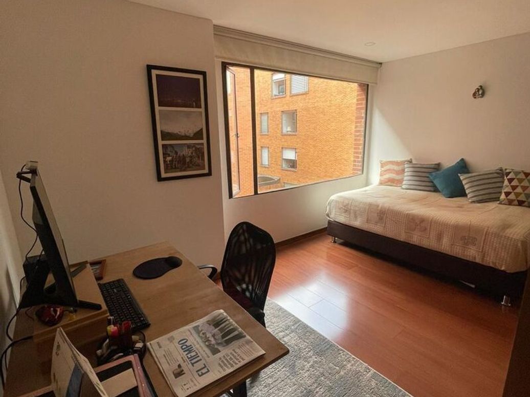 Apartamento de 3 alcobas en venta en San Patricio, Bogotá, 170 m² · foto 9 de 11