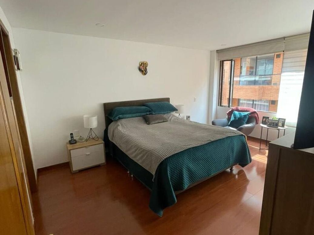Apartamento de 3 alcobas en venta en San Patricio, Bogotá, 170 m² · foto 7 de 11