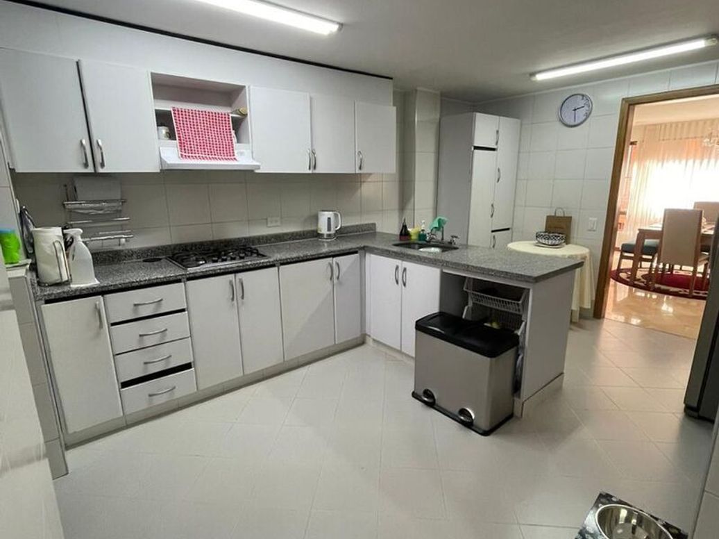 Apartamento de 3 alcobas en venta en San Patricio, Bogotá, 170 m² · foto 6 de 11