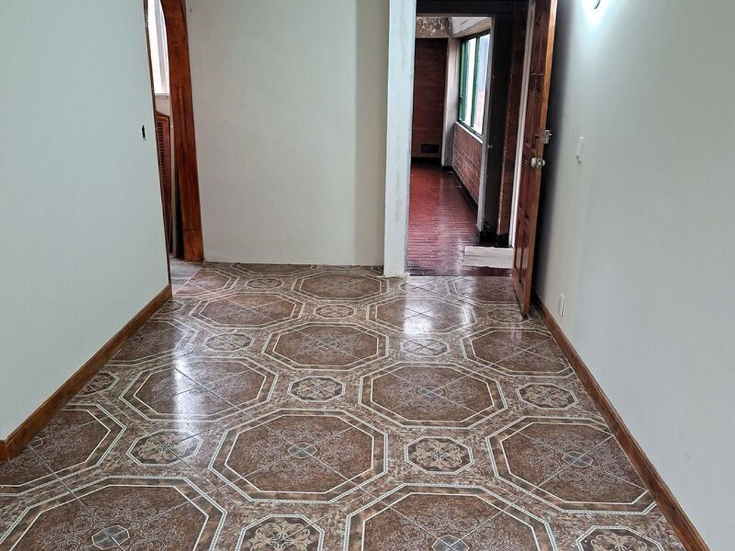 Apartamento de 3 alcobas en venta en Buenos Aires, Bogotá, 59 m² · foto 2 de 16